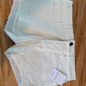 Joe’s jeans white shorts nwt never worn size 27